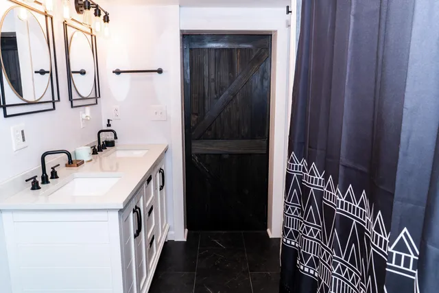 $340,000 | 15798 Southwest Prairie Creek Road, Rose Hill, KS 67133