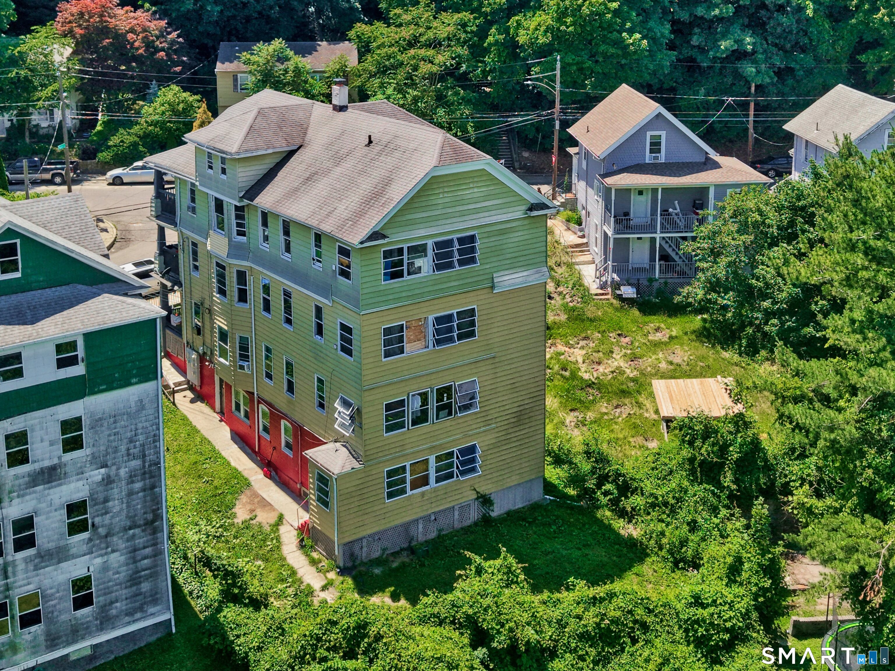 62 Poplar Street Waterbury, CT 06708 - Photo 4 of 20