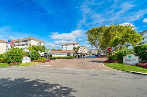 $389,000 | 2525 Florida Boulevard, Unit 133, Delray Beach, FL 33483