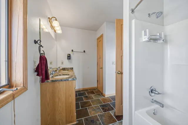 $585,000 | N1617 Carlin Road, Fort Atkinson, WI 53538