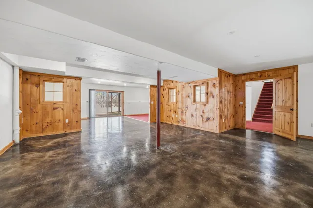 $585,000 | N1617 Carlin Road, Fort Atkinson, WI 53538