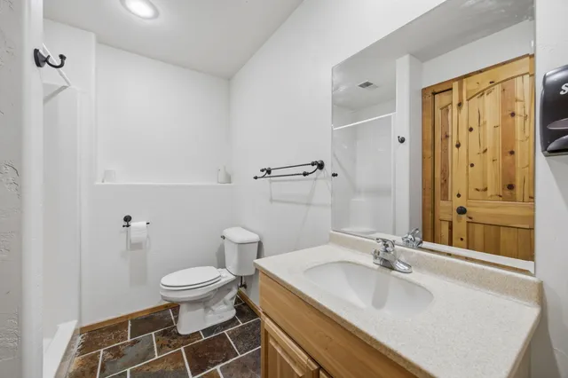 $585,000 | N1617 Carlin Road, Fort Atkinson, WI 53538