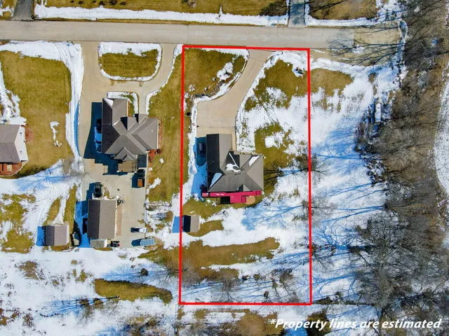 $585,000 | N1617 Carlin Road, Fort Atkinson, WI 53538