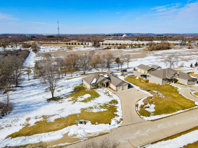 $585,000 | N1617 Carlin Road, Fort Atkinson, WI 53538