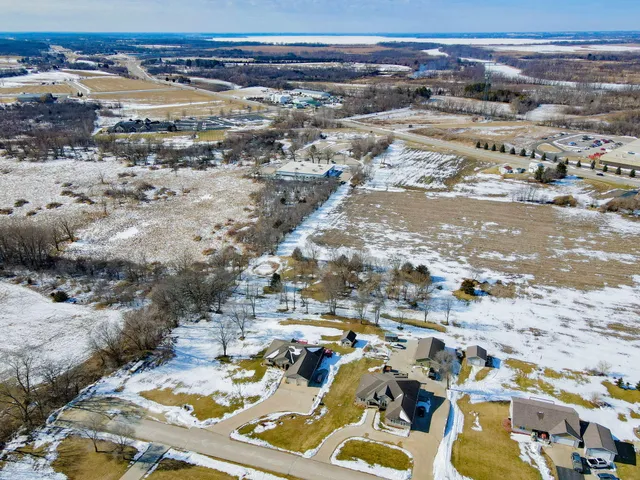 $585,000 | N1617 Carlin Road, Fort Atkinson, WI 53538