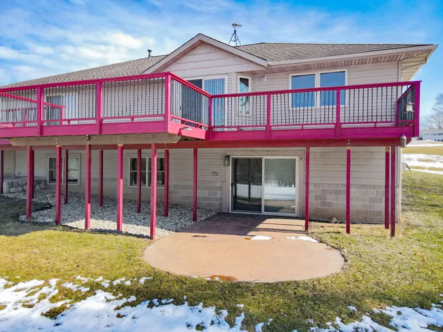 $585,000 | N1617 Carlin Road, Fort Atkinson, WI 53538