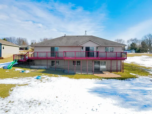 $585,000 | N1617 Carlin Road, Fort Atkinson, WI 53538