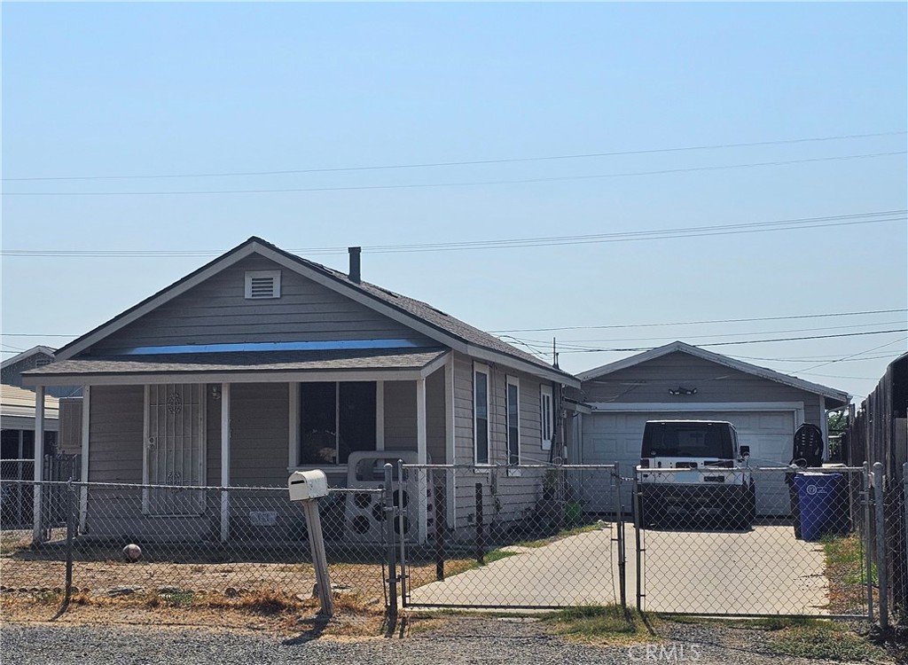 371 North Westside St  