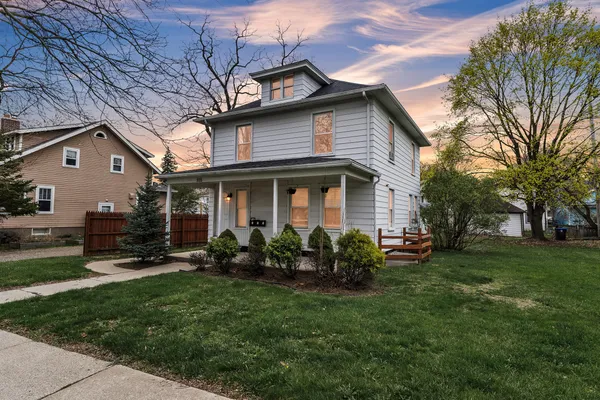 $300,000 | 955 West Cross Street, Ypsilanti, MI 48197