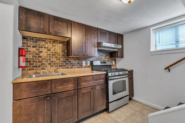 $300,000 | 955 West Cross Street, Ypsilanti, MI 48197