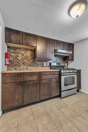 $300,000 | 955 West Cross Street, Ypsilanti, MI 48197