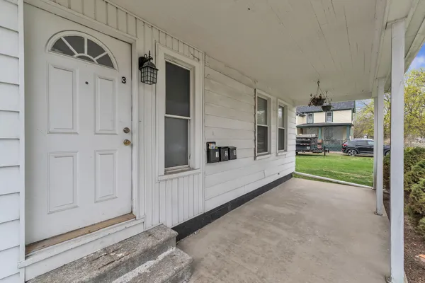 $300,000 | 955 West Cross Street, Ypsilanti, MI 48197