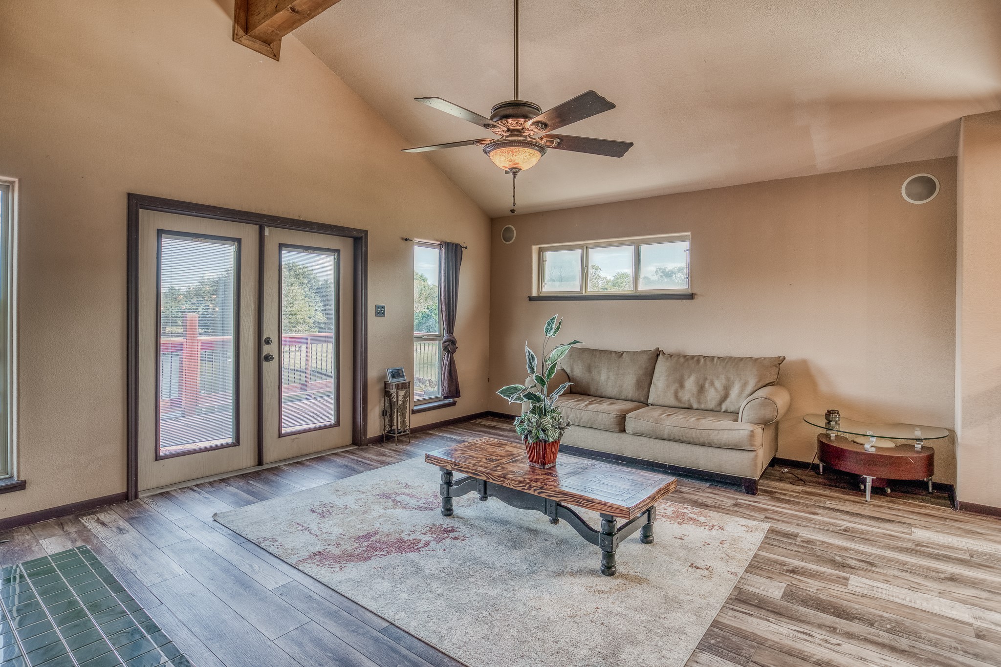 6510 Wig Street San Leon, TX 77539 - Photo 19 of 41 a living room with furniture and a window