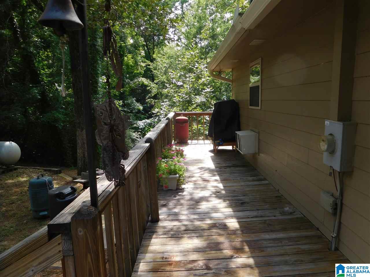 2178 Lands End Road Sylacauga, AL 35151 - Photo 18 of 45