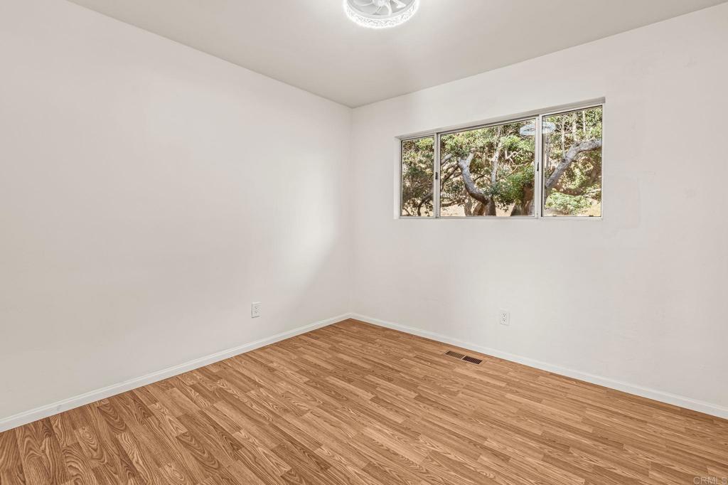 3925 Rogers Road Spring Valley, CA 91977 - Photo 13 of 34