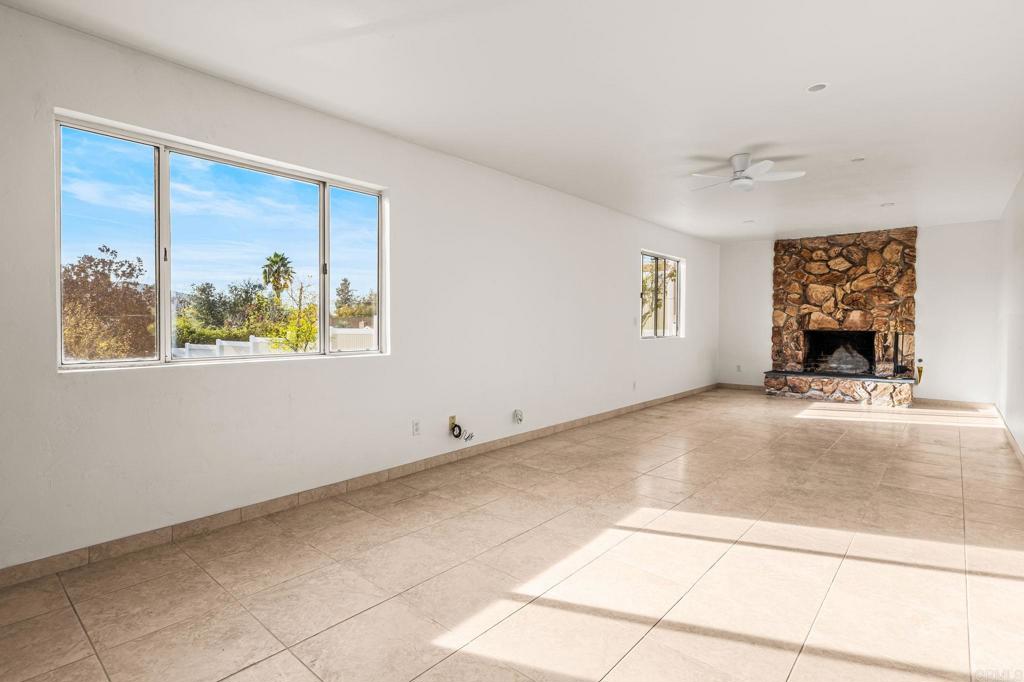 3925 Rogers Road Spring Valley, CA 91977 - Photo 20 of 34