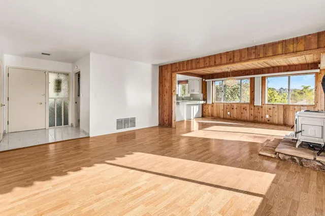 $800,000 | 3925 Rogers Road, Spring Valley, CA 91977