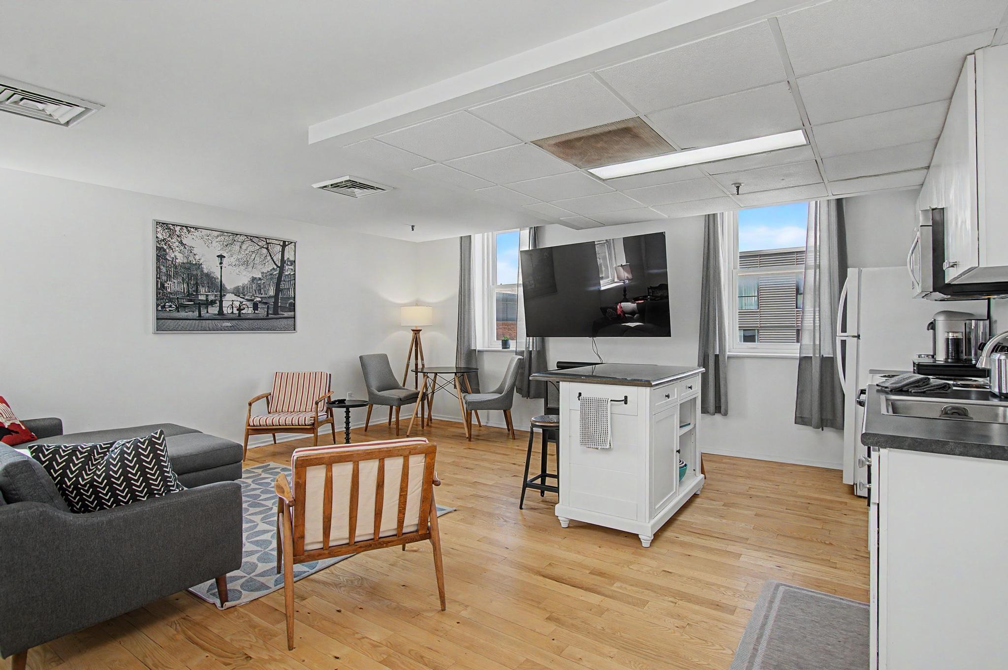 131 Main Street, Unit 207 Burlington, VT 05401 - Photo 8 of 23