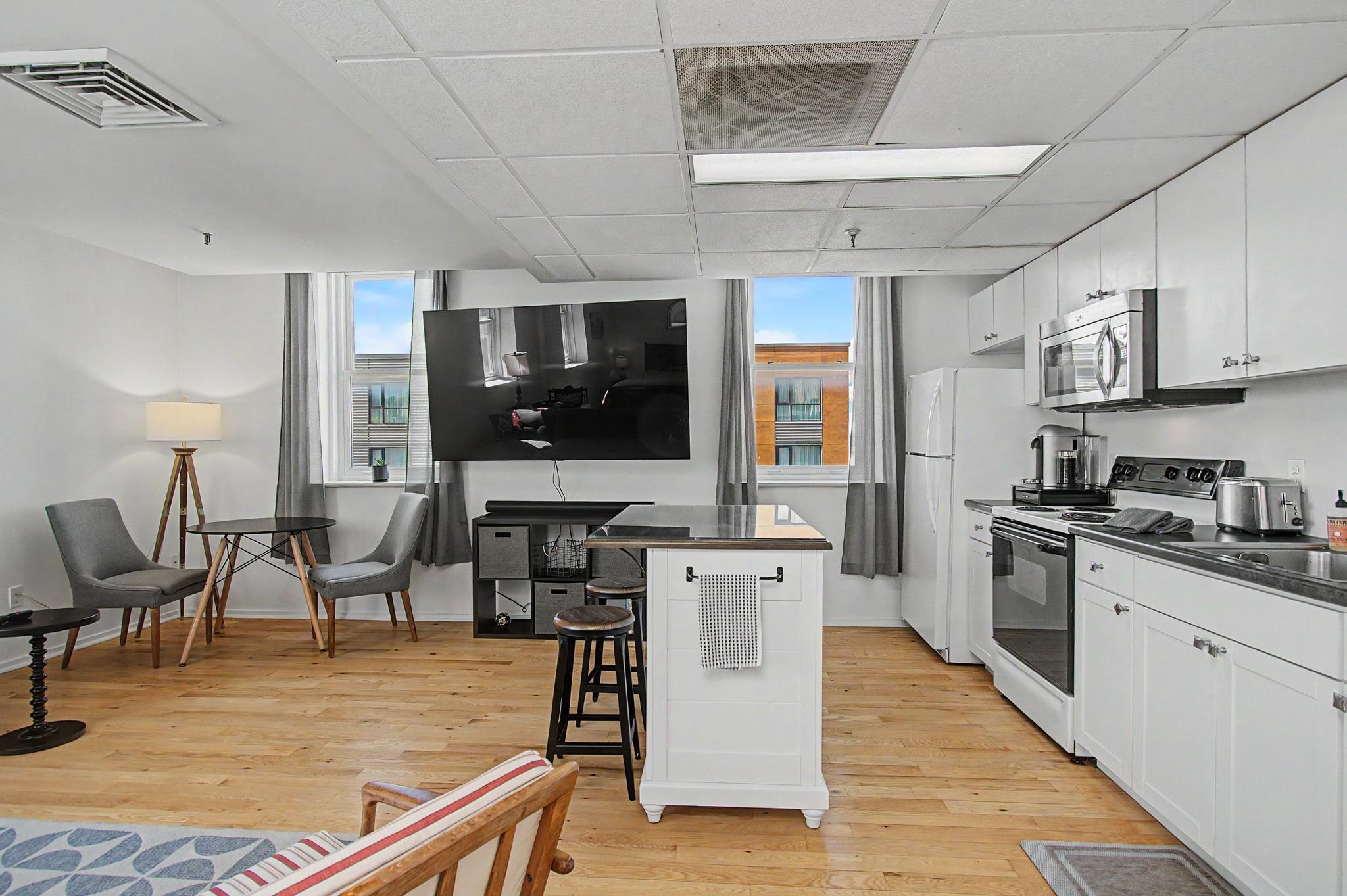 131 Main Street, Unit 207 Burlington, VT 05401 - Photo 10 of 23