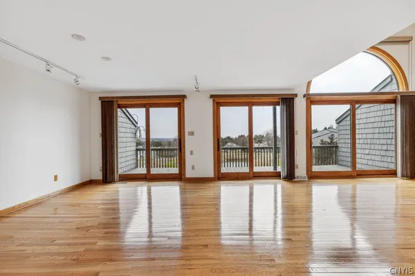 $3,150 | 8341 Decoy Run, Manlius, NY 13104