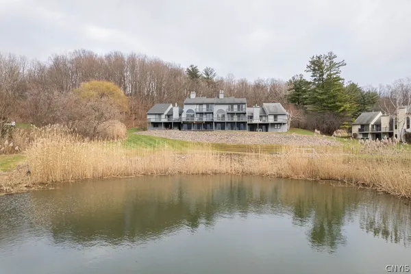 $3,150 | 8341 Decoy Run, Manlius, NY 13104