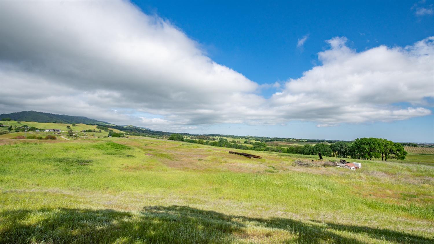 30247 Pleasant View Road Winters, CA 95694 - Photo 14 of 54 a view of an ocean and beach