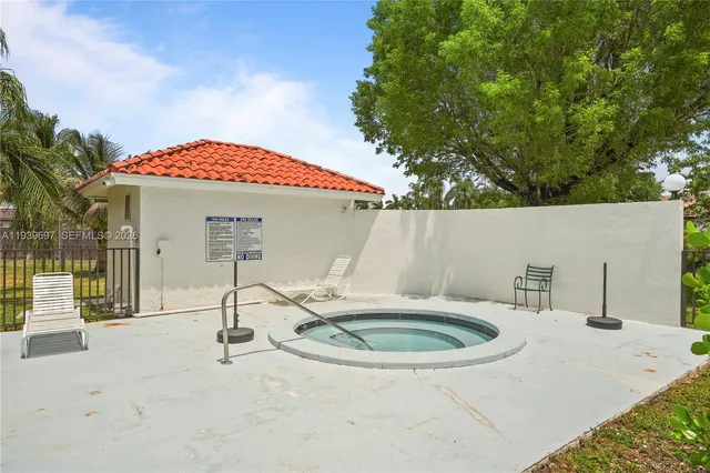 $4,800 | Kendale Lakes, Miami, FL 33183