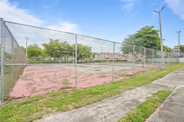 $4,800 | Kendale Lakes, Miami, FL 33183