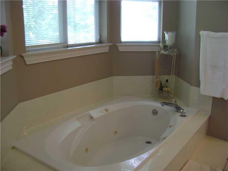 10413 Park Street River Ridge, LA 70123 - Photo 14 of 25