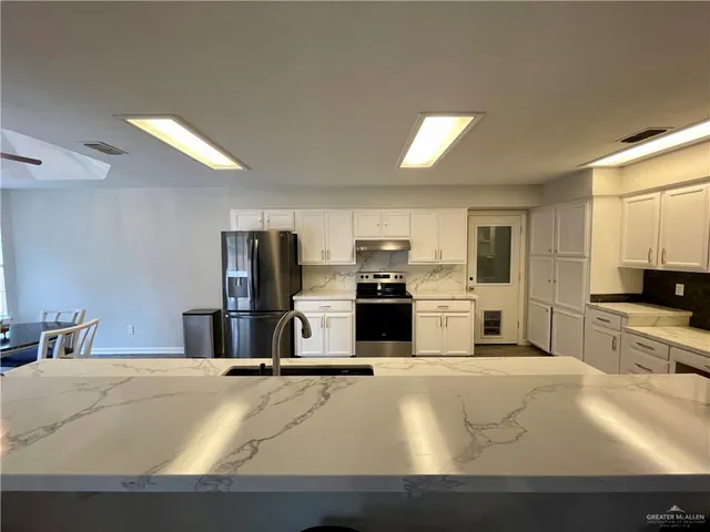 $2,300 | 2606 North Georgia Avenue, Weslaco, TX 78599