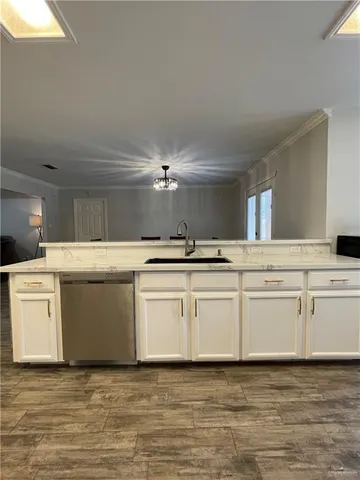 $2,300 | 2606 North Georgia Avenue, Weslaco, TX 78599