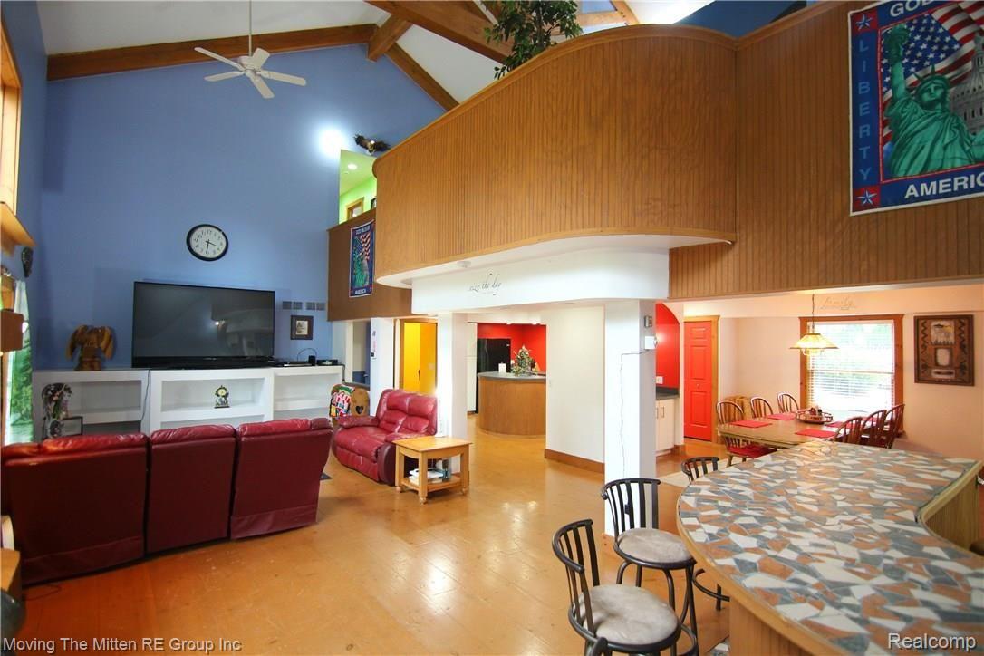 41848 Riggs Road Belleville, MI 48111 - Photo 9 of 30 Riggs Rd Great Room 2.jpg
