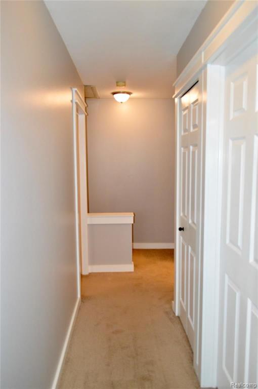 35472 Fredericksburg Road Farmington Hills, MI 48331 - Photo 18 of 28