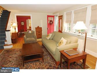 202 Avon Road Narberth, PA 19072 - Photo 5 of 12 Living Room