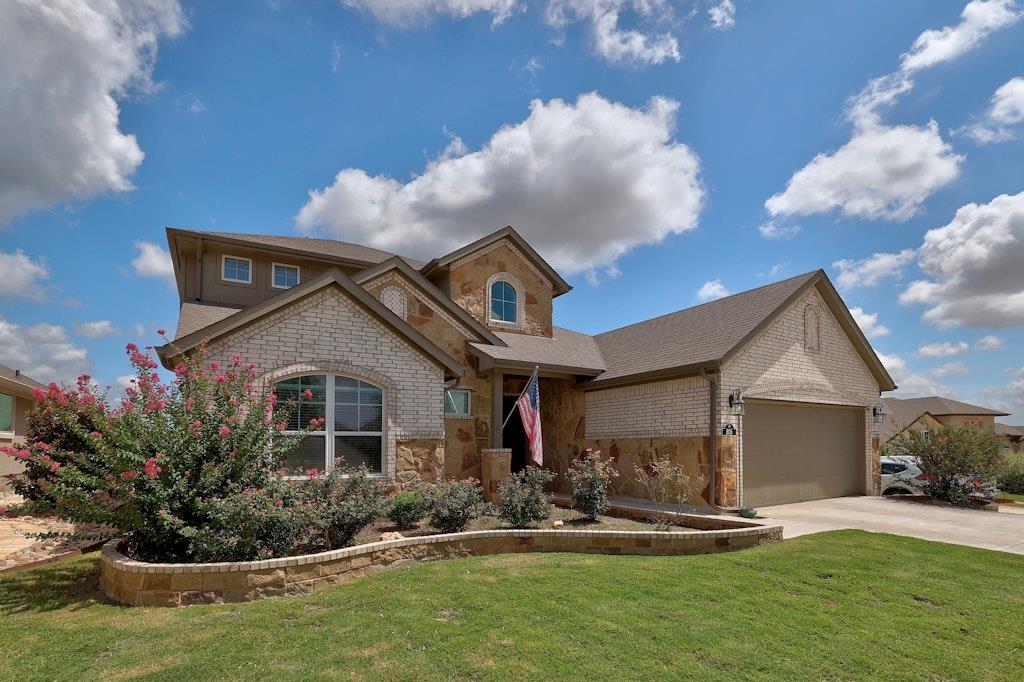 805 Karst Cove Georgetown, TX 78628 - Photo 3 of 36