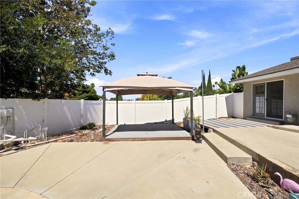2906 Berkeley Road Riverside, CA 92506 - Photo 34 of 40