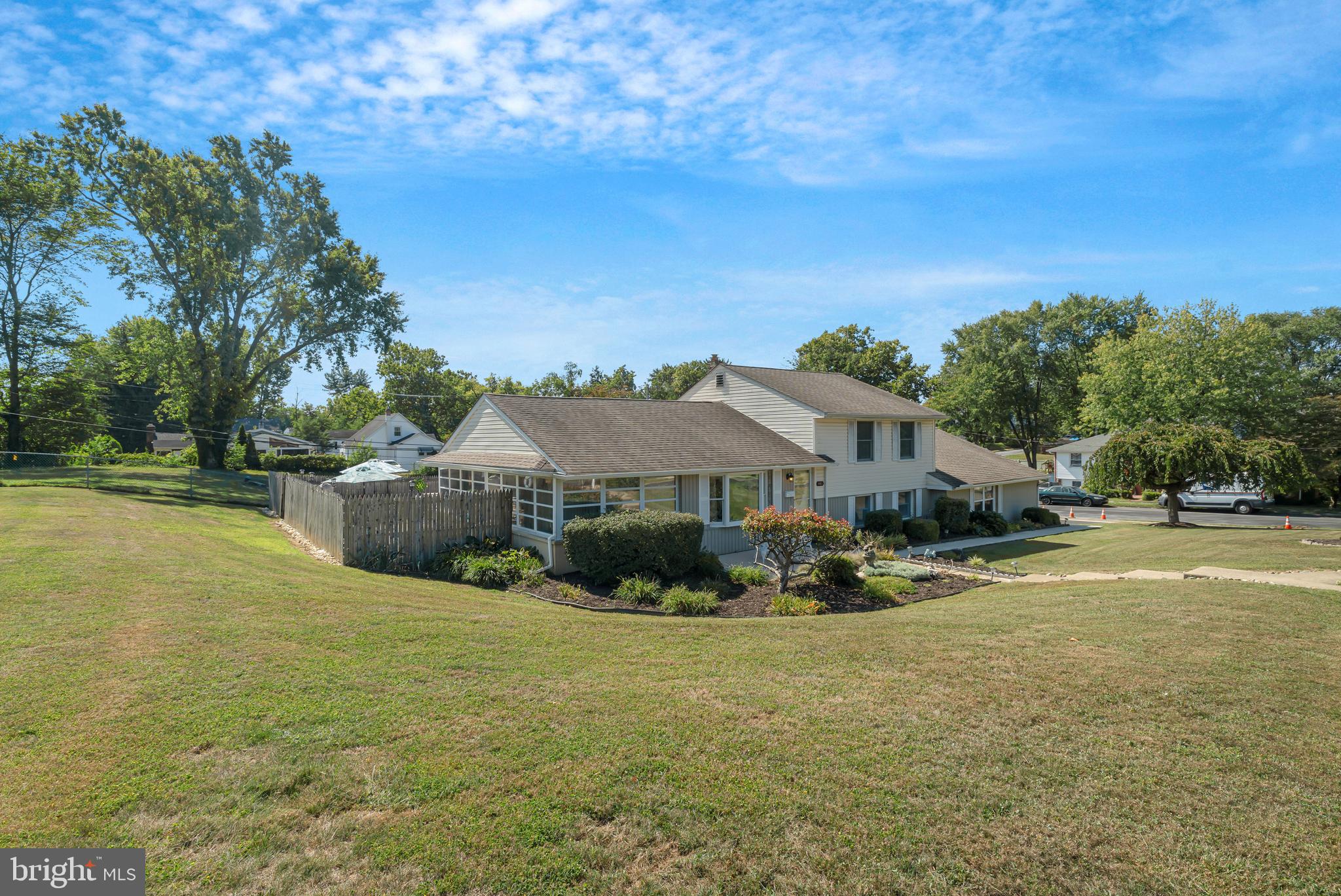 401 Cambridge Road Brookhaven, PA 19015 - Photo 21 of 22