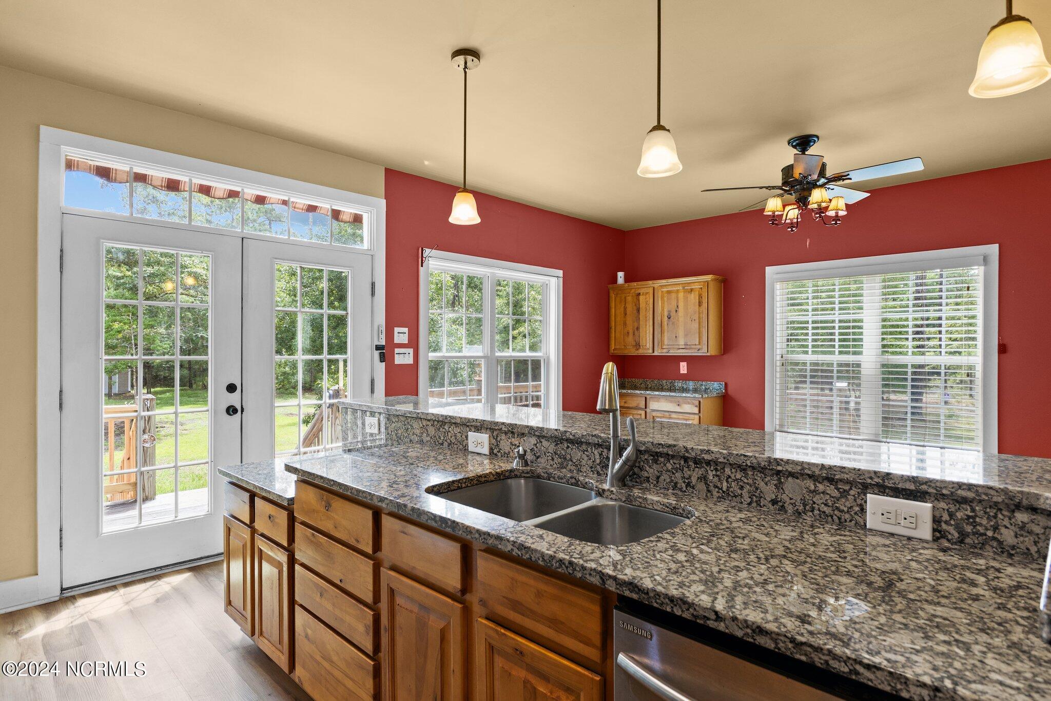 555 Eagle Road Newport, NC 28570 - Photo 13 of 57 12-web-or-mls-1S3A9021