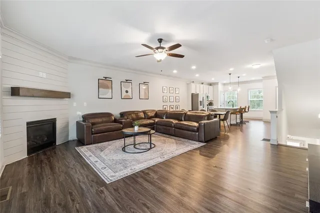 $424,900 | 421 Stovall Place, Woodstock, GA 30188