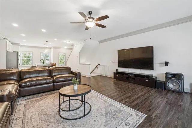 $424,900 | 421 Stovall Place, Woodstock, GA 30188