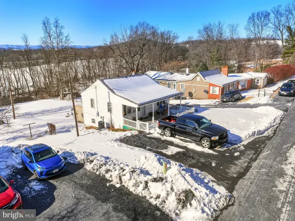 $259,900 | 353 Turkey Knob Road, Quicksburg, VA 22847