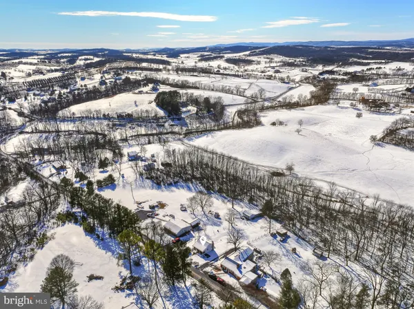 $259,900 | 353 Turkey Knob Road, Quicksburg, VA 22847