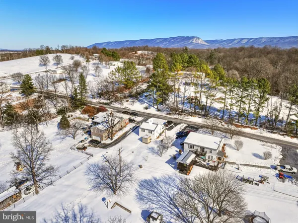 $259,900 | 353 Turkey Knob Road, Quicksburg, VA 22847