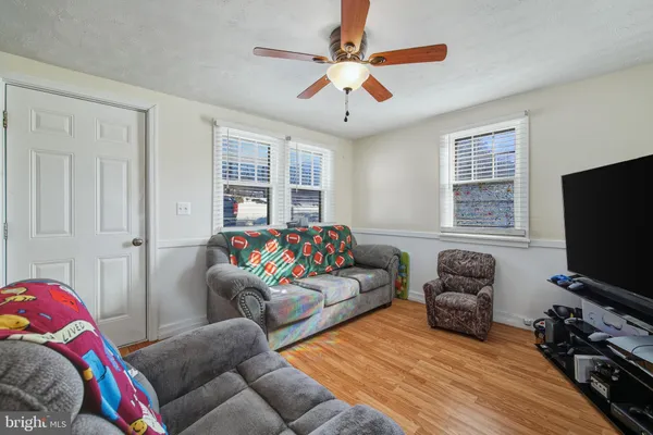 $259,900 | 353 Turkey Knob Road, Quicksburg, VA 22847