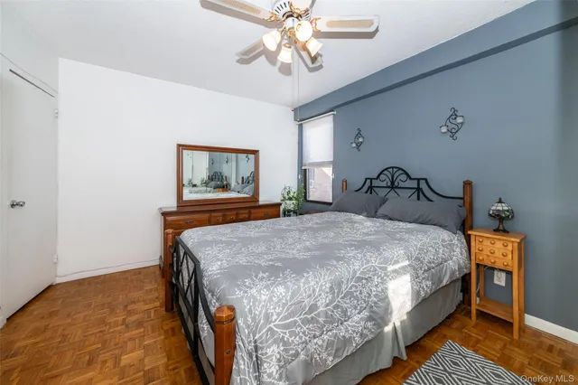 $160,000 | 166 Pearsall Drive, Unit 5E, Mount Vernon, NY 10552