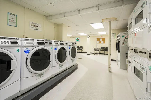 $160,000 | 166 Pearsall Drive, Unit 5E, Mount Vernon, NY 10552