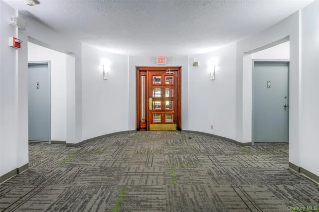 $160,000 | 166 Pearsall Drive, Unit 5E, Mount Vernon, NY 10552