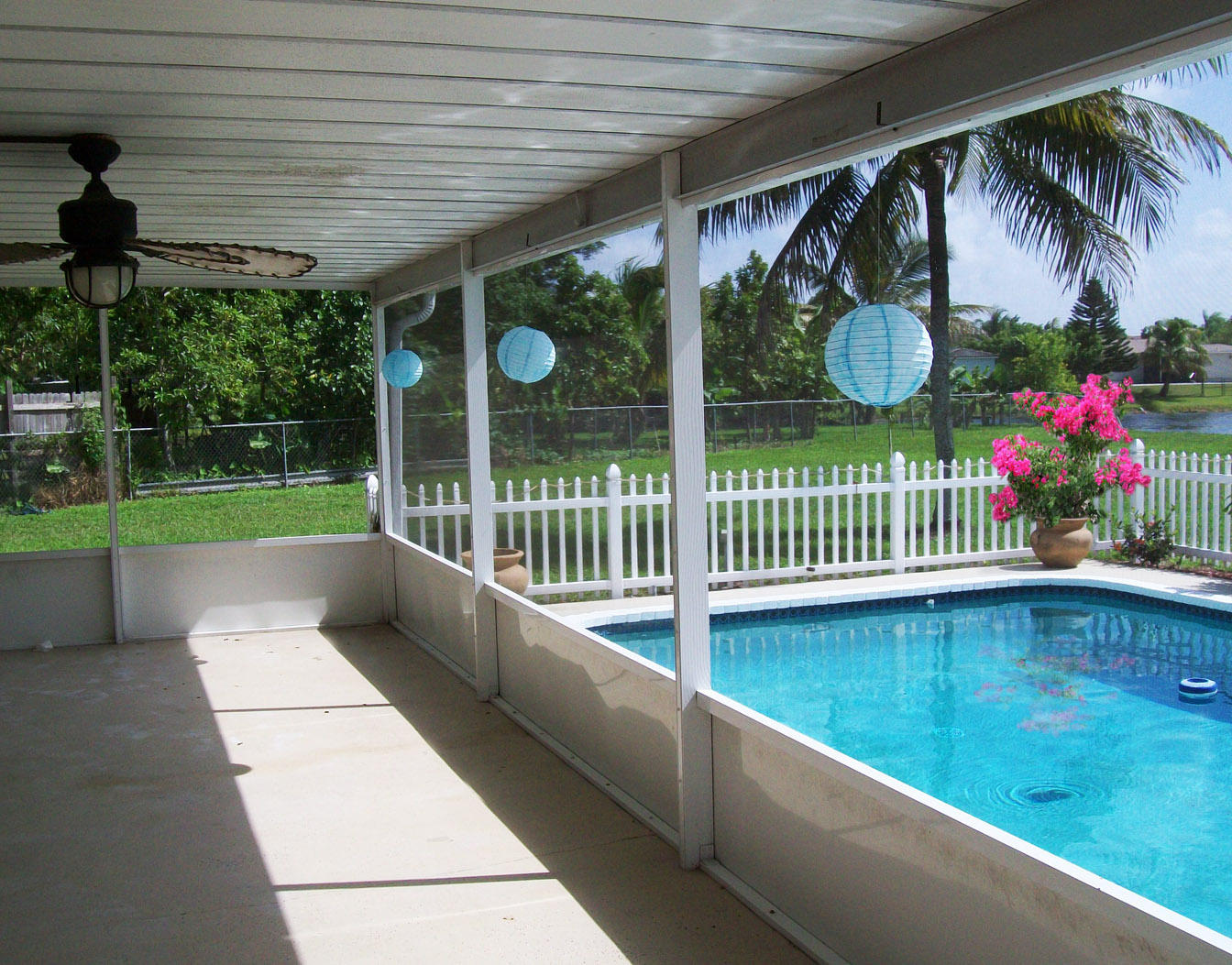 22371 Boulder Street Boca Raton, FL 33428 - Photo 12 of 18 Enclosure