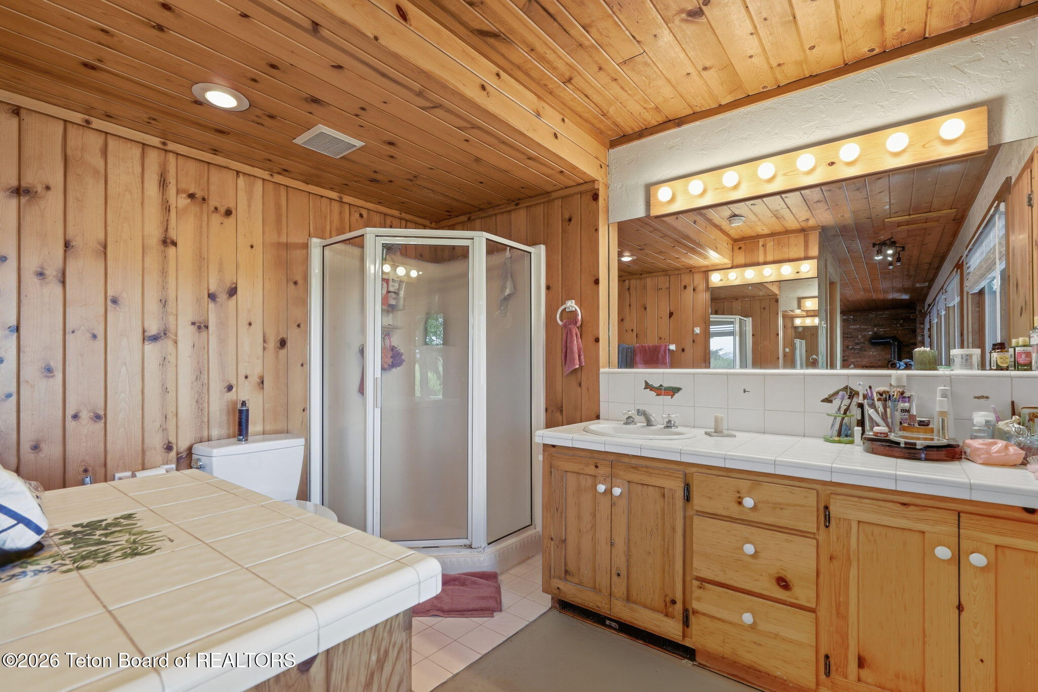 270 North Bar Y Road Jackson, WY 83001 - Photo 20 of 40 Bathroom 2