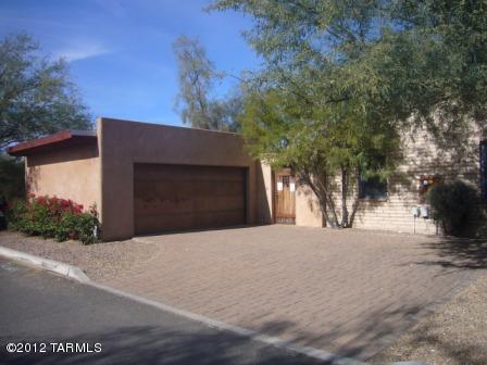 3240 North Avia Ricca Place Tucson, AZ 85719 - Photo 1 of 13